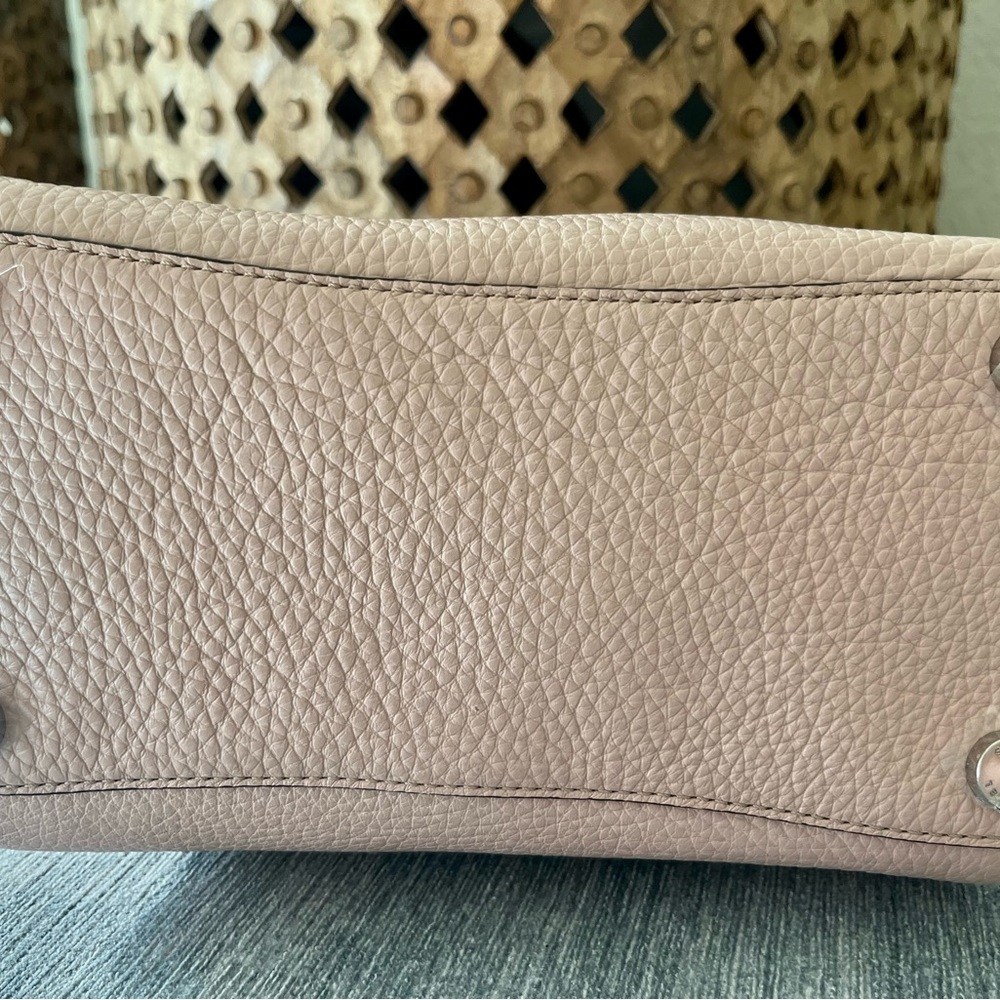 Michael Kors Selby Handbag (Ballet pink) - Picture 6 of 9